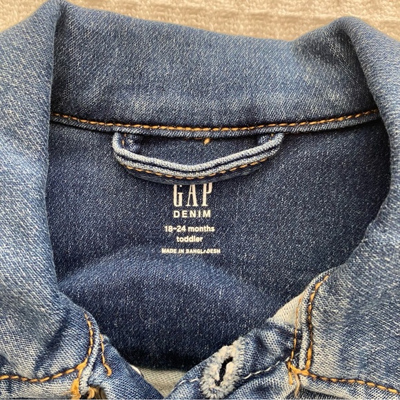 Pink Hooded Kids Hatley Rain Jacket and GAP Blue Denim Jacket Set 18-24M - Picture 2 of 6